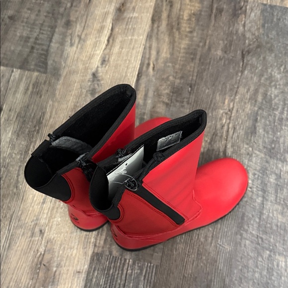 Vibrant Red Kids Boots with Side Zipper - Picture 7 of 9